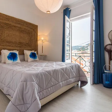 And Mountain Sesimbra